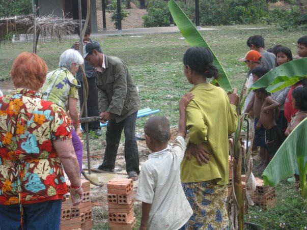 kaleidoscope child foundation Cambodia Volunteer Trip 2010