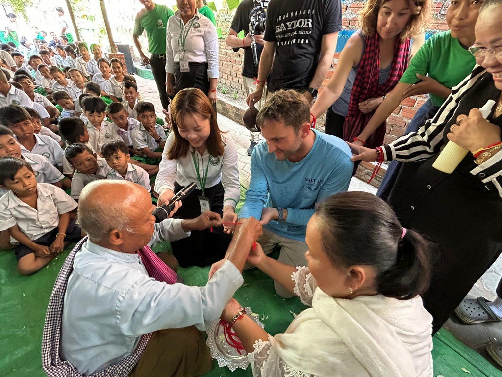 kaleidoscope child foundation Cambodia Volunteer Trip 2025