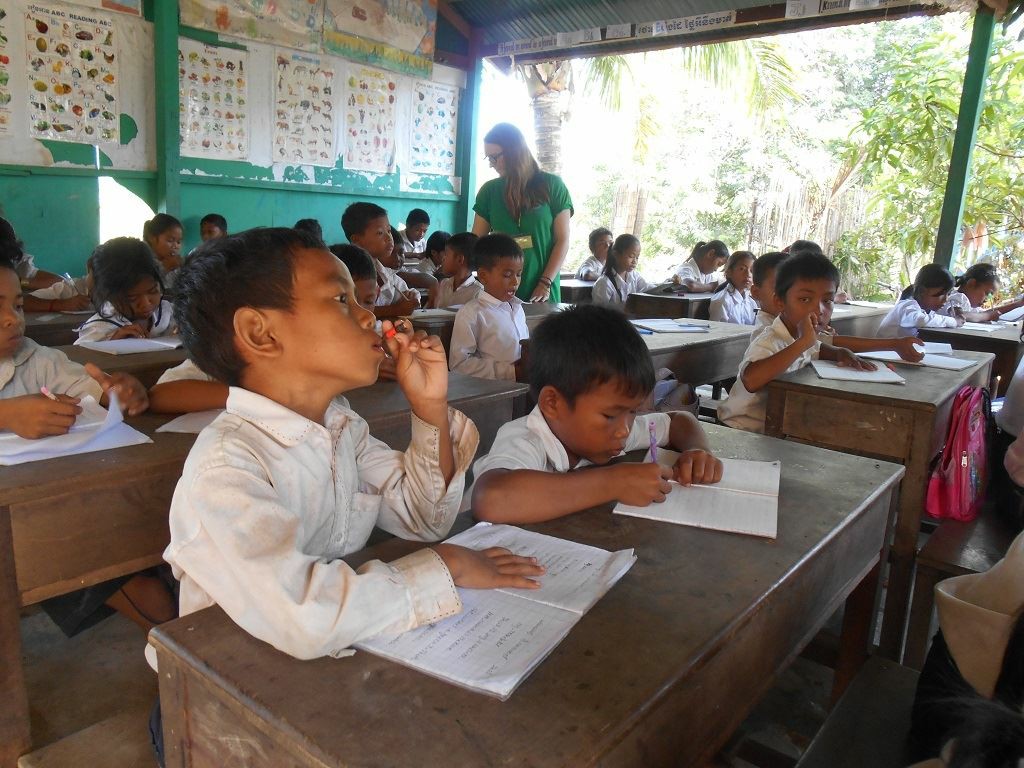 kaleidoscope child foundation Cambodia Volunteer Trip 2013
