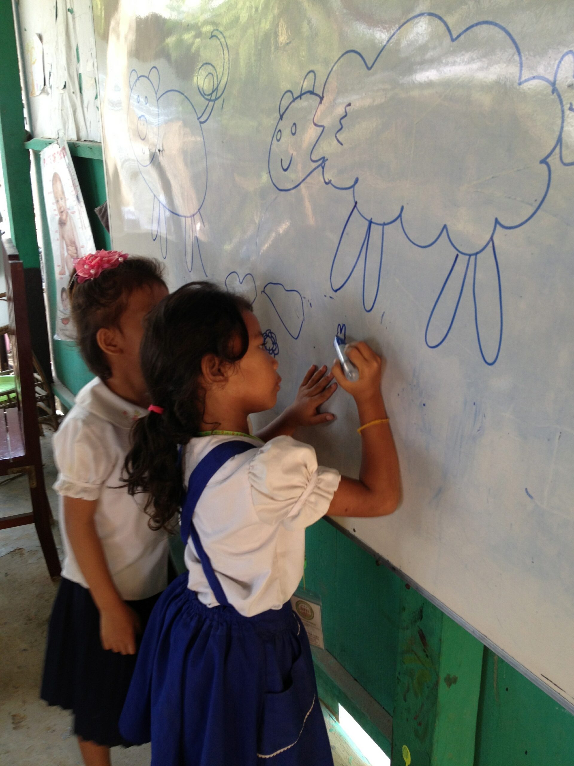 kaleidoscope child foundation Cambodia Volunteer Trip 2013
